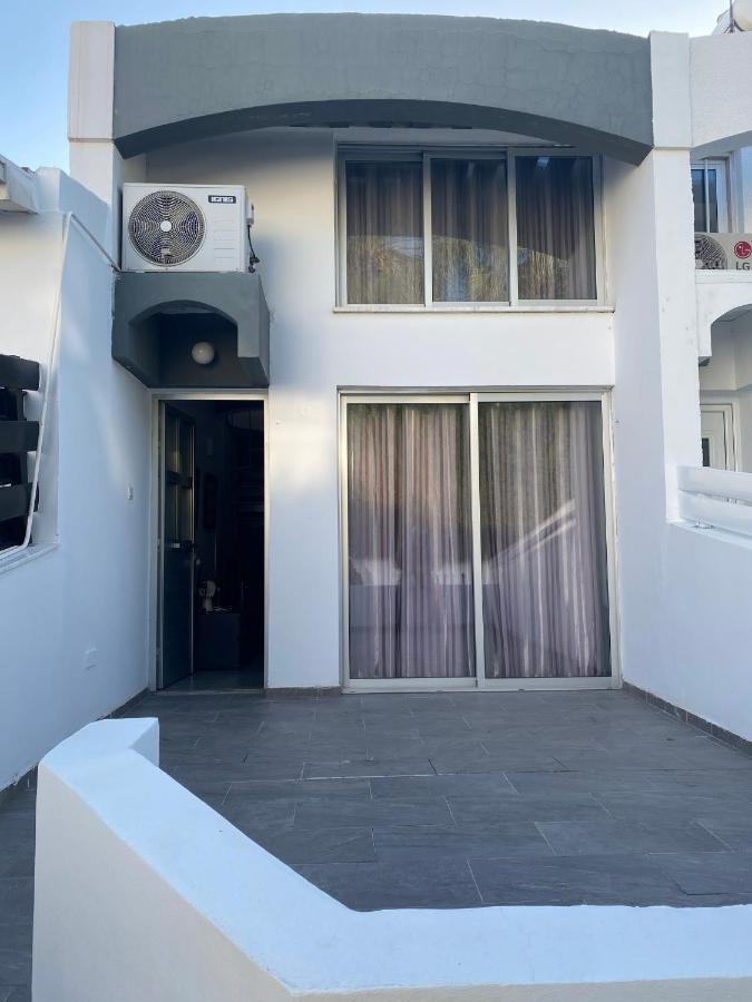 Cosy Apartment In The Heart Of Kato Paphos Buitenkant foto